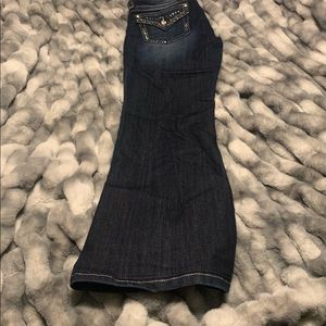 Miss me flare jeans 32 regular. Dark wash with studded pockets